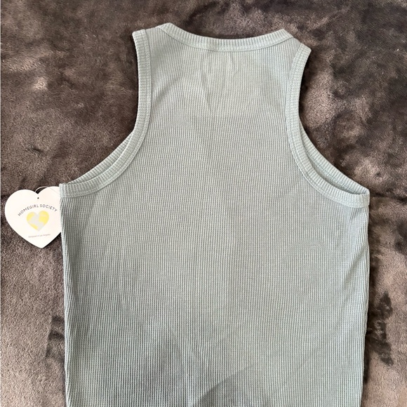 Blue Ribbed Crop Tank - Picture 3 of 3